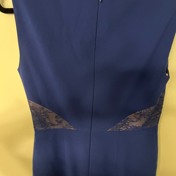 BCBG classy cocktail dress - Picture 3 of 3